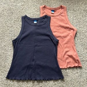 Set of 2 Old Navy tank tops with lettuce hem
